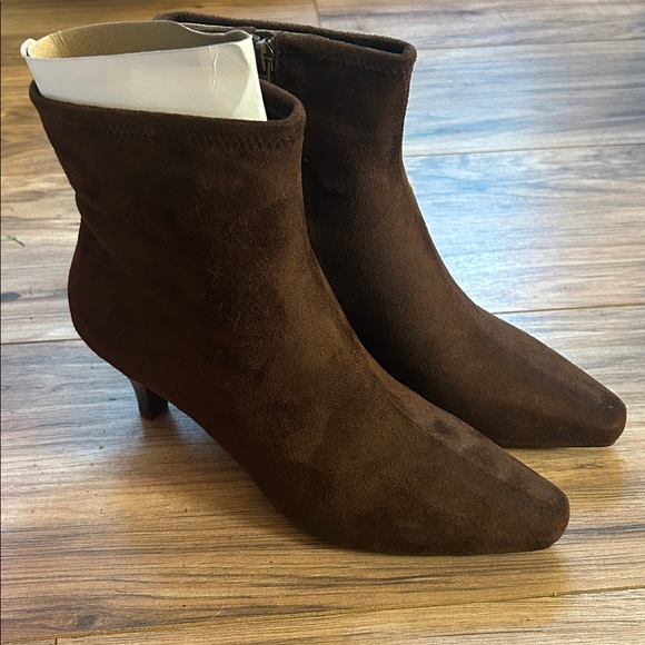 Impo Memory Foam Mink Brown Naja Kitten Heel Boots - Picture 3 of 8